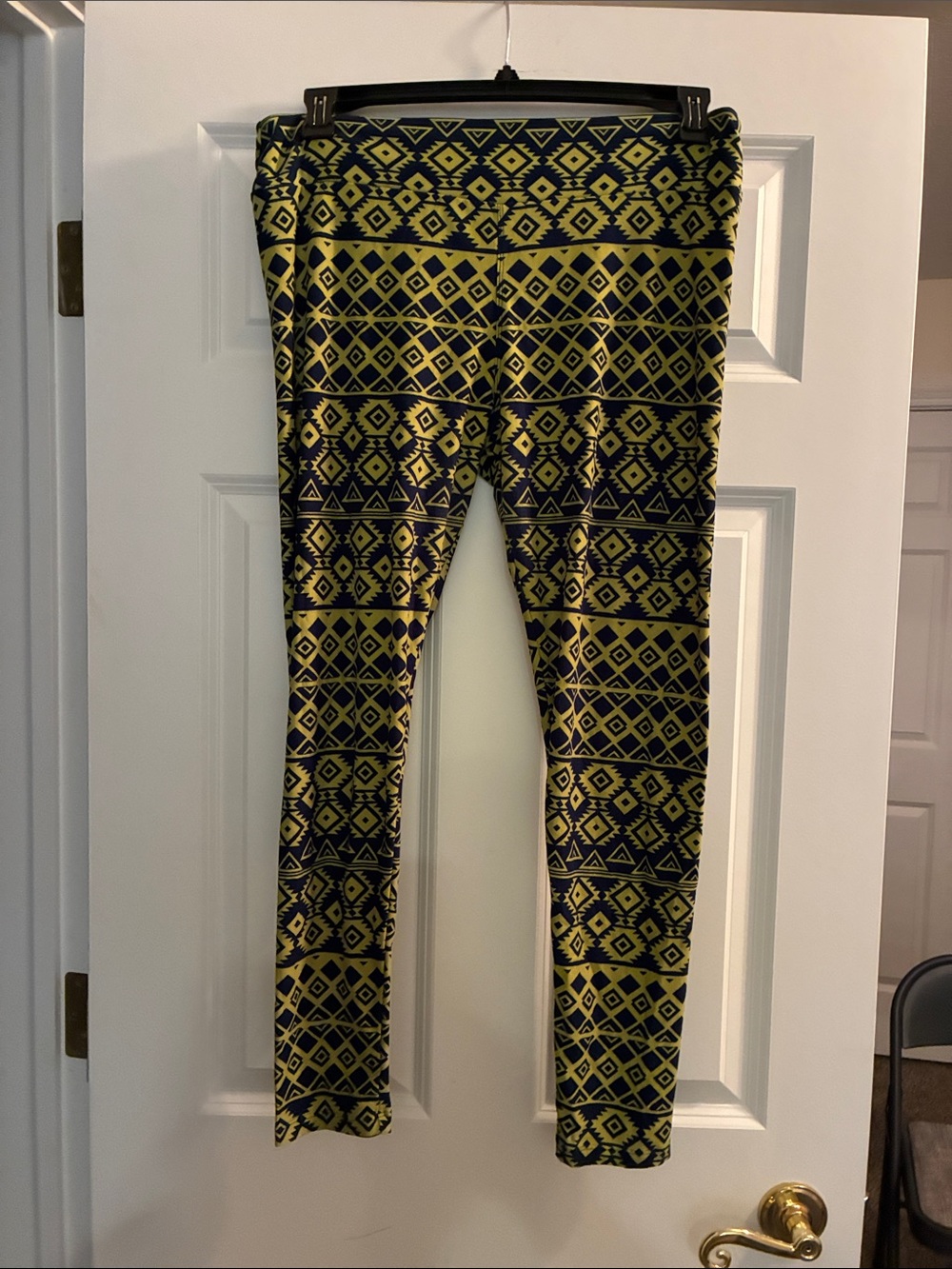 Womens T/C LuLaRoe Aztec Print Leggings - Yellow & Black